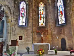 Interior de la colegiata de Saint-Sernin