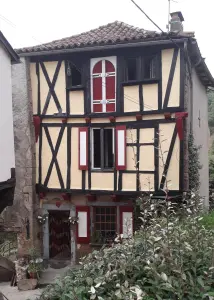 Casa con entramado de madera del siglo XIV
