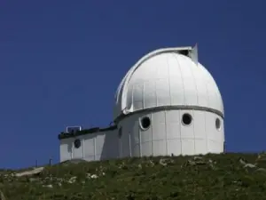 シャトールナール天文台のドーム