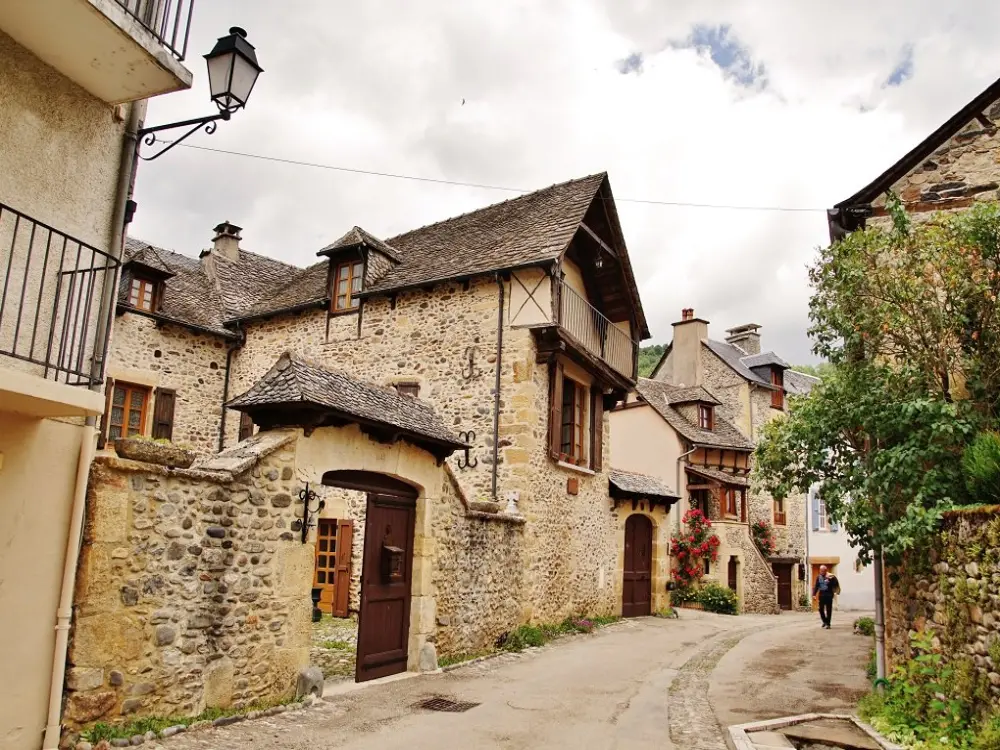 Photos SainteEulalied'Olt Guide Tourisme & Vacances