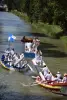 Combat de joutes sur le canal de Jonction lors du festival Eau, Terre et Vin