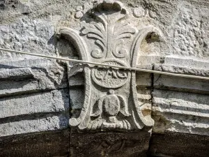 Lintel forjado - Sancey-le-Grand (© J.E)