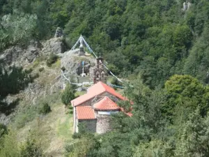 Local a visitar: Notre-Dame d’Estours