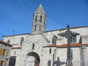 Saint-Médard Collegiate Church