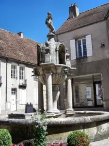 Der Brunnen und die schöne St. Andoche Samariter Caristie