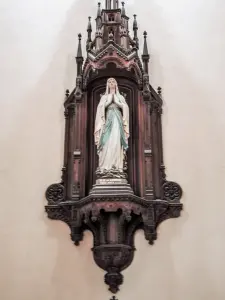 Estátua de Nossa Senhora de Lourdes - Igreja Saint-Prix (© JE)