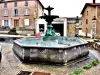 The fountain with the swans (© J.E)