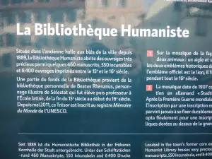 Informações sobre a biblioteca humanista (© JE)