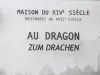 Information on the dragon house (© JE)