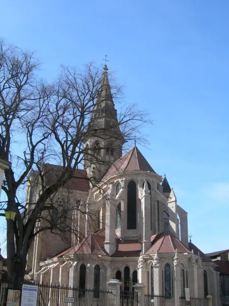 参事会教会Notre-Dame - モニュメントのSemur-en-Auxois