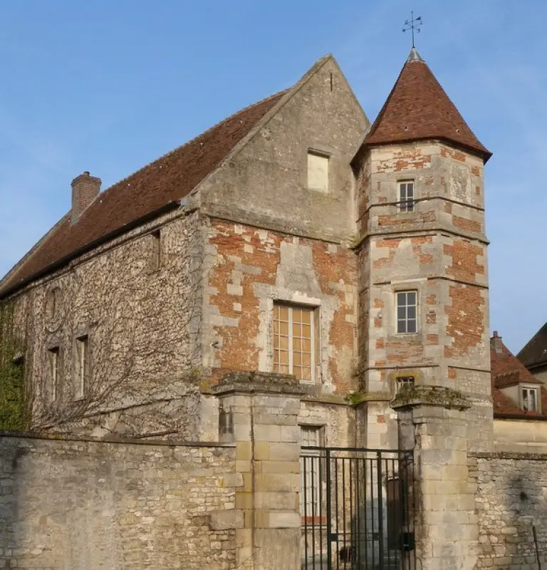 Hôtel particulier de Vermandois - Monument à Senlis