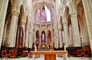 Catedral de St. Gervais e Santa Protais