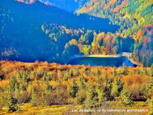 Lac du Ballon, vu du sommet du Grand Ballon (© J.E)