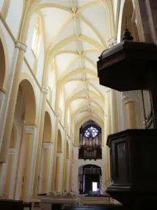 Iglesia Priorato, nave