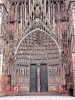 Le grand portail et le tympan de la cathédrale (© Jean Espirat)