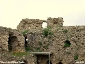 El castillo por orden de Richelieu fue desmantelado en 1628.