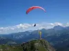 Taninges - Parapente au dessus du Pic de Marcelly