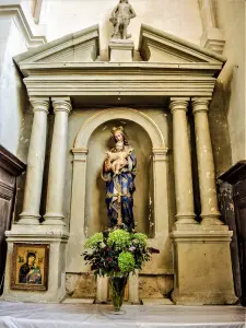 聖母と子の祭壇（©J.E）