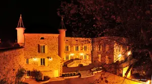 Le château de Blou la nuit