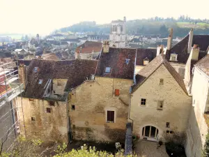 Panorama sur la ville ancienne (© Jean Espirat)