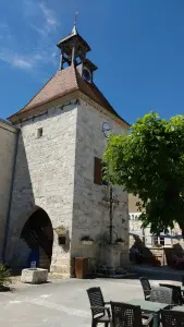 Glockenturm und sein Mondzifferblatt