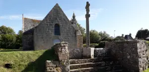 Croix dans l'enclos