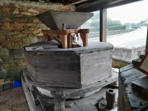 Trégastel tide mill