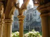 Catedral de Saint Tugdual de vista del claustro