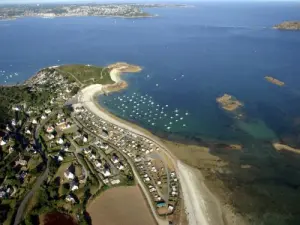 Port Trélévern