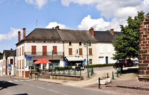 Vailly-sur-Sauldre - Gids voor toerisme, vakantie & weekend in de Cher