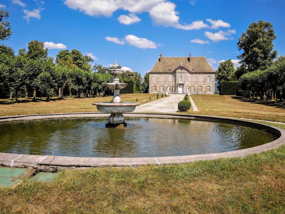 Photos Château de VaireleGrand Monument à