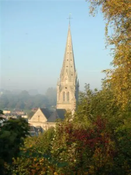 Коллегиальная церковь Notre-Dame - Памятник — Val-de-Scie