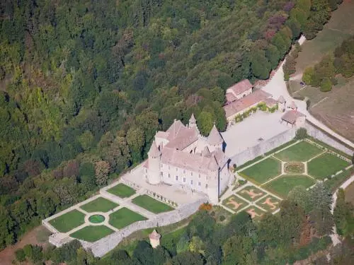 Val-de-Virieu - Guida turismo, vacanze e weekend nell'Isère