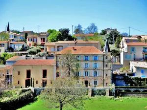 Château des grands jardins y el distrito de Tholonet (© J.E)