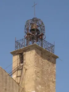 Iglesia y su campanile