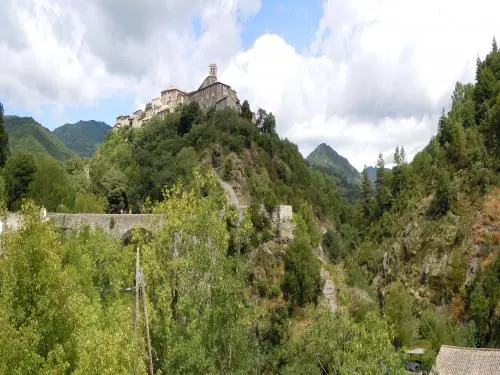 Vallées-d'Antraigues-Asperjoc - Gids voor toerisme, vakantie & weekend in de Ardèche