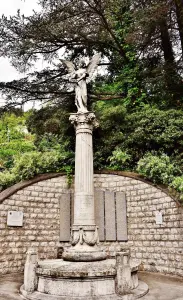 Le monument aux Morts