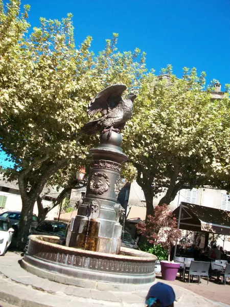 Fontana di Vescovato - Monumento a Vescovato
