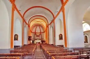 El interior de la iglesia de Saint-Sauveur