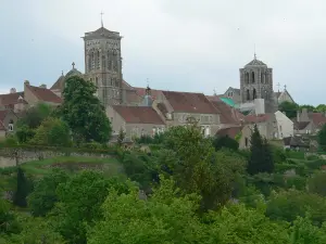 The Basilica of Saint Mary Magdalene (© Frantz)