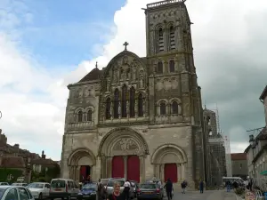 La Basilica di Sainte-Madeleine (© Frantz)