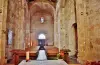 Het interieur van de kerk van Saint Léocadie