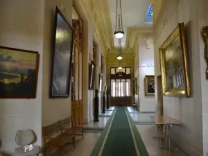 Ратуша - коридор для входа в зал для проведения свадеб