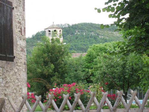 Vindrac-Alayrac - Vue de l'église de Vindrac