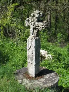 Croix des Fargues à Vindrac-Alayrac