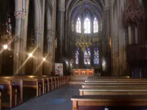 El interior de la iglesia de Saint-Bruno.