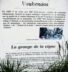 Information on Vouhenans (© JE)