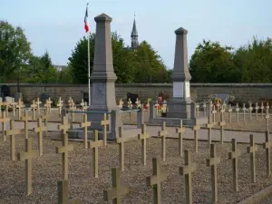 Tomb of Roland Garros - Vouziers