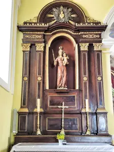 Autel de la Vierge, dans l'église (© J.E)