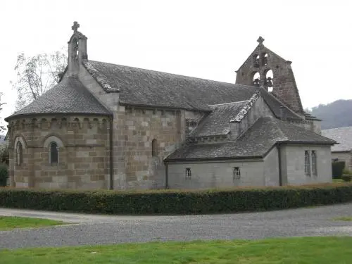 Kirche Saint-Georges - Monument in Ydes